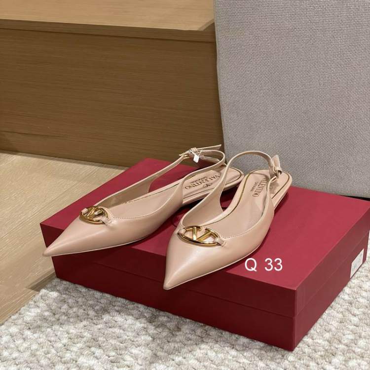 Picture of Valentino Shoes _SKUValentinosz35-40YY070320147